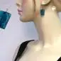 Preview: Ohrhaken Ohrhänger Ohrringe 45x17mm Viereck Kunststoff gewellt petrol-marmoriert glänzend